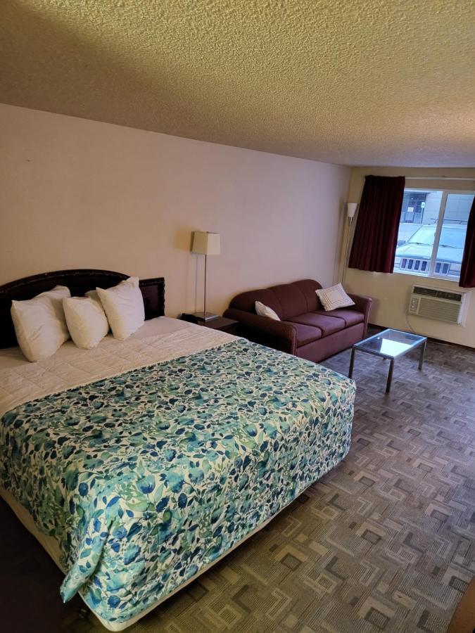 Smokey Point Motor Inn アーリントン エクステリア 写真