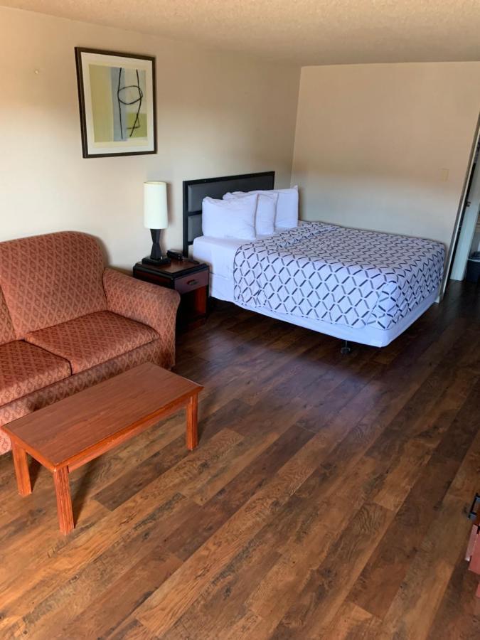 Smokey Point Motor Inn アーリントン エクステリア 写真