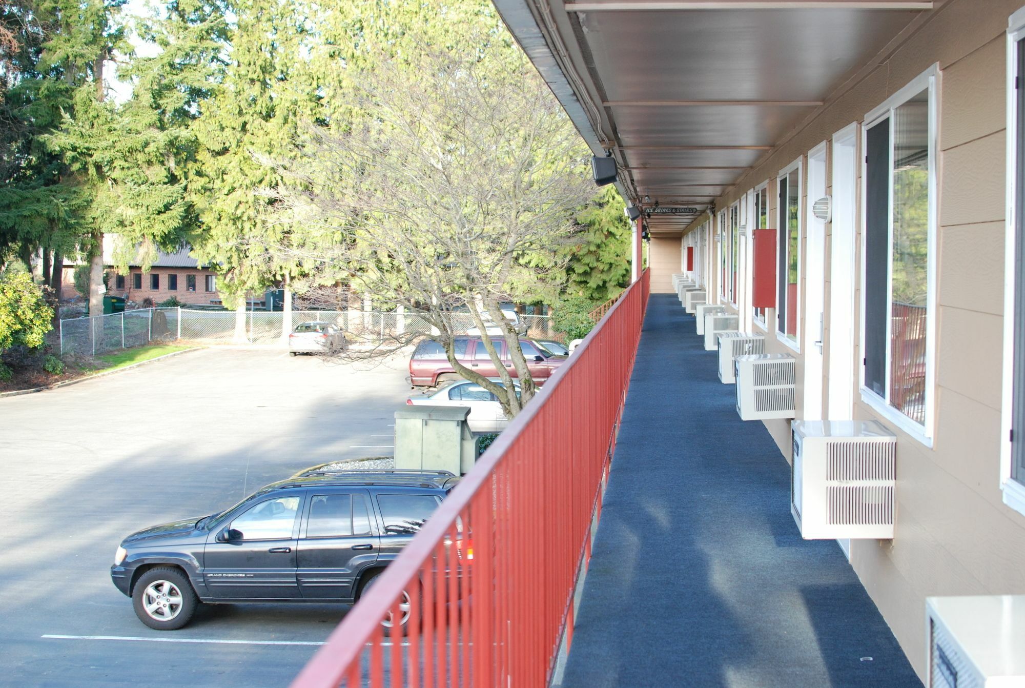 Smokey Point Motor Inn アーリントン エクステリア 写真