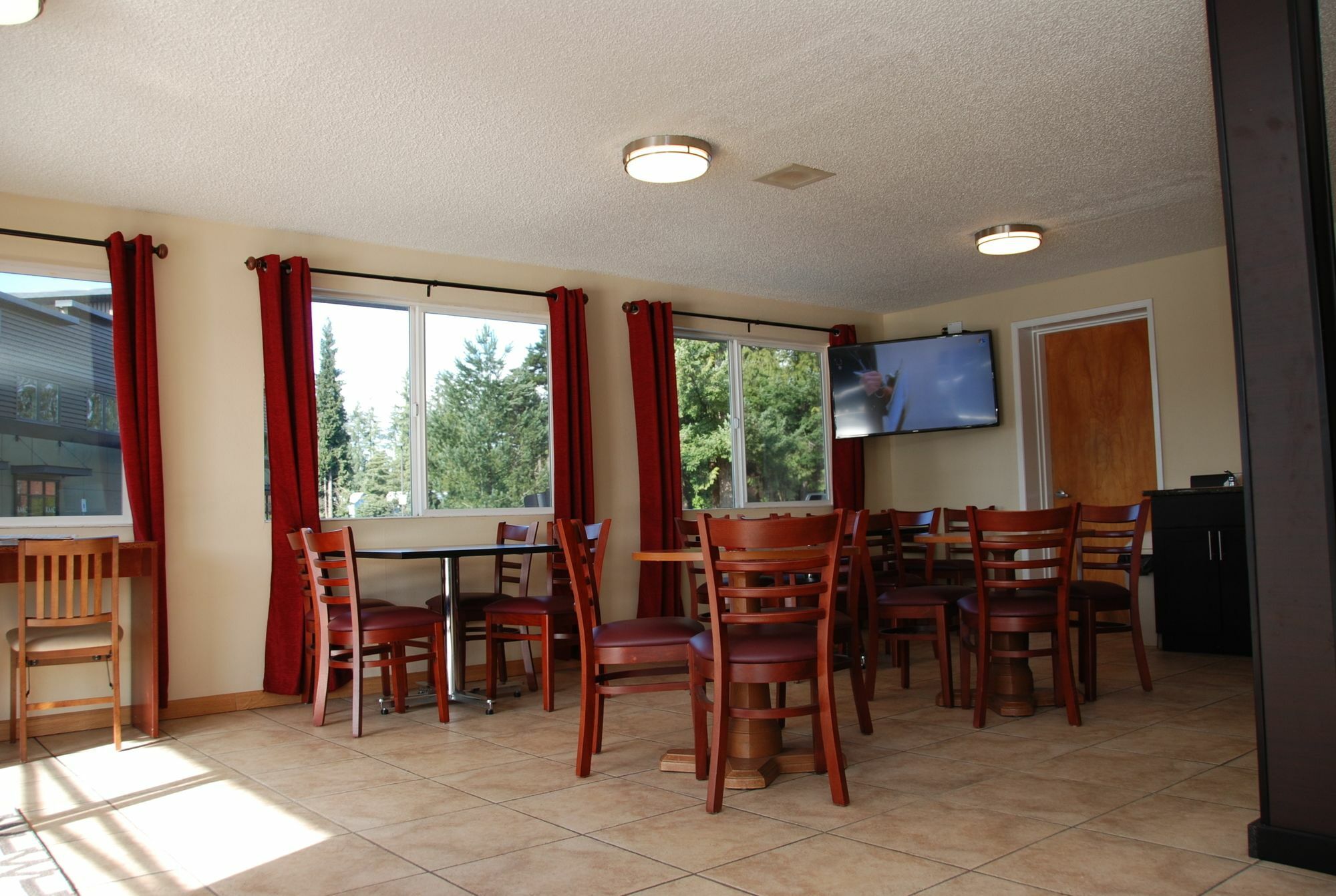 Smokey Point Motor Inn アーリントン エクステリア 写真